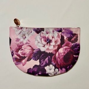 NWT - Ipsy Makeup Bag - Never Used - Floral Pinks and Purples